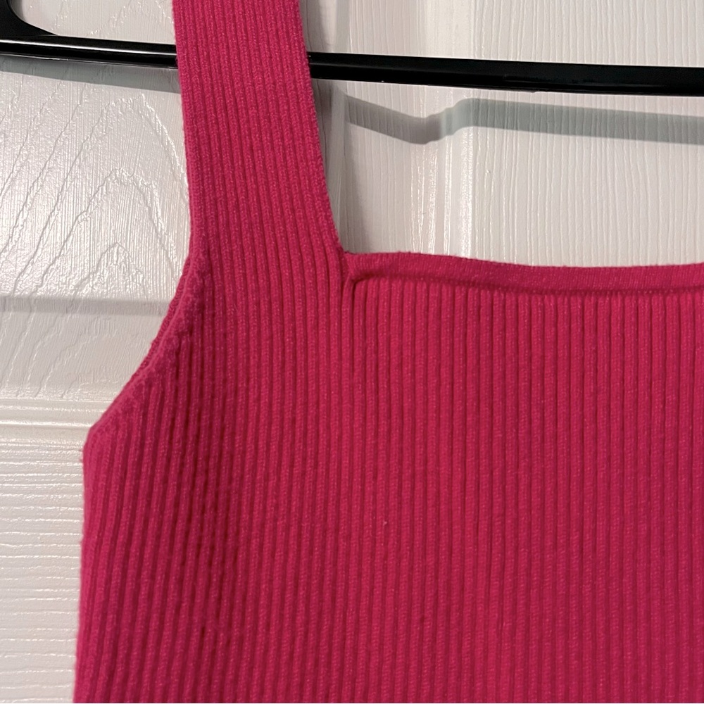 TWO Ribbed Tank Tops - Picture 4 of 4
